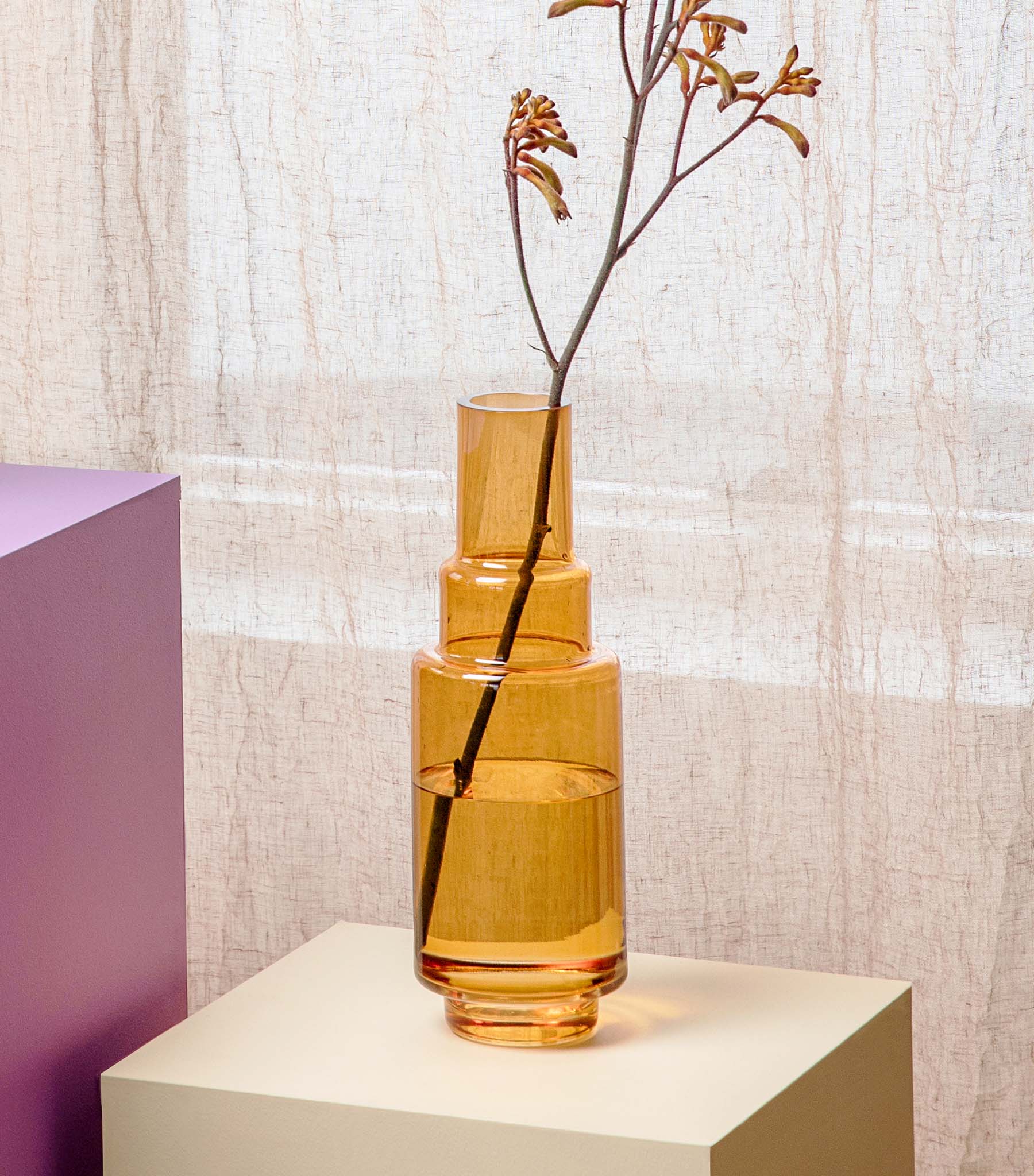 layer-vase-01-ravfarvet-100101-29764620550353.jpeg